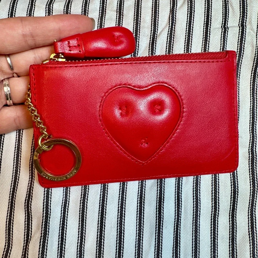 ANYA HINDMARCH Red Chubby Heart Zip Card Holder ❤️
